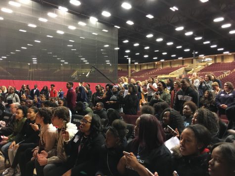 Chicago students gather for Peace Summit dicussing violence