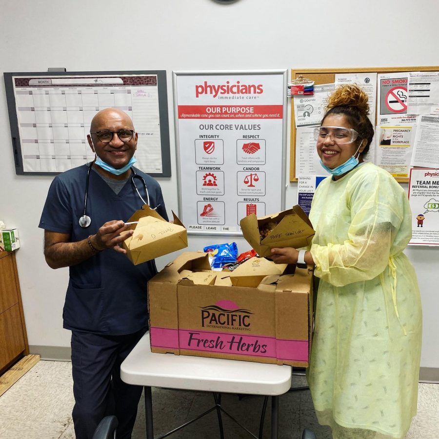 Doctors and nurses at Visiting Physicians in Chicagos Bucktown neighborhood, a COVID-19 testing center, receive 20 meals from Fab Food Chicago and Meals for Chicago