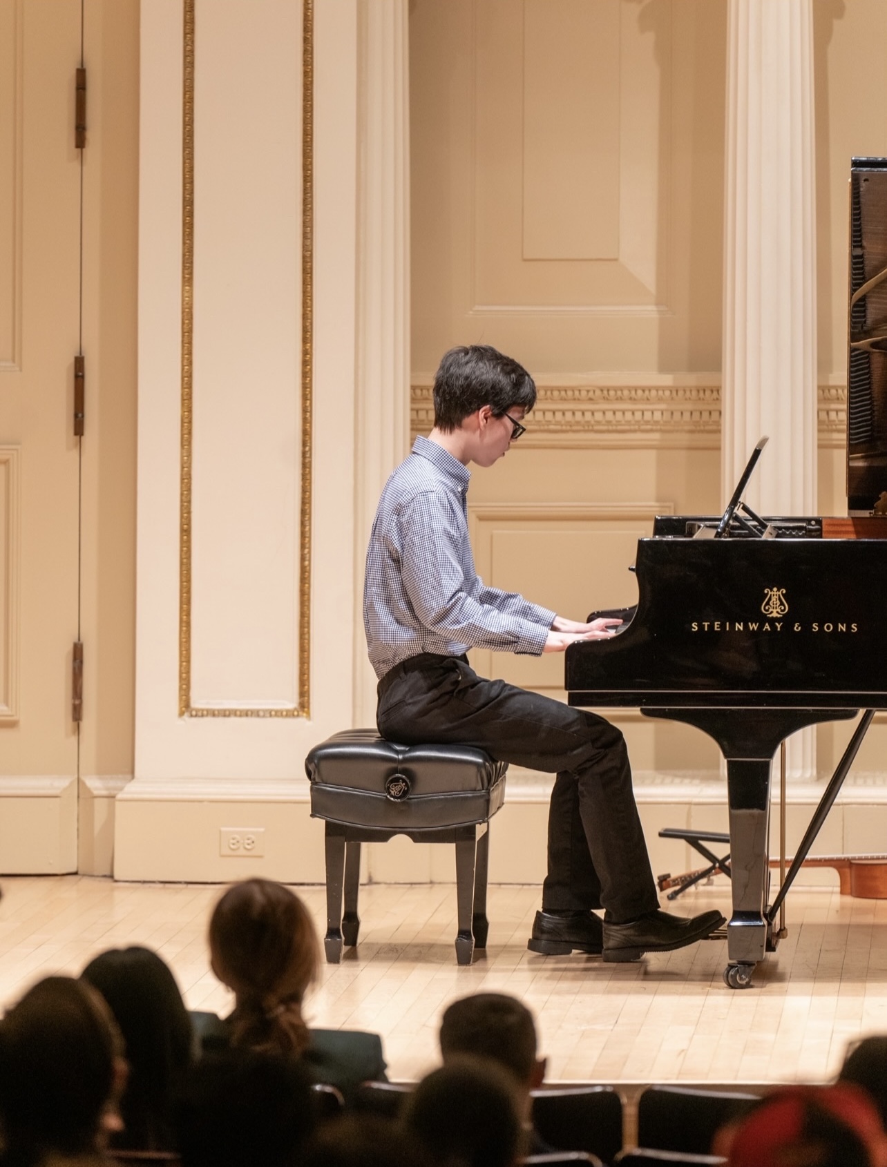 New Trier junior pianist takes on Carnegie Hall