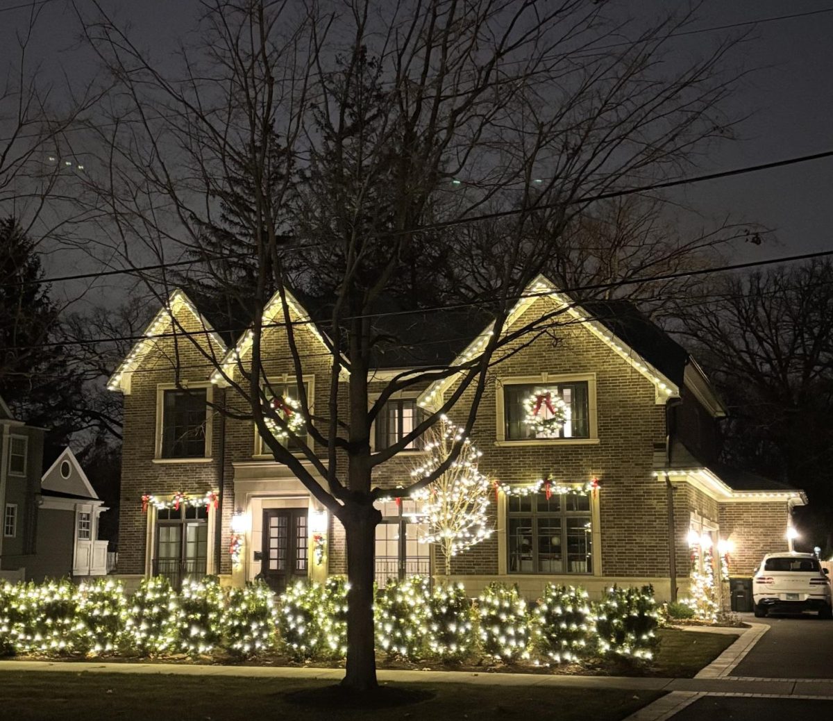 A house nearby New Trier’s Winnetka campus that was festively decorated before Thanksgiving