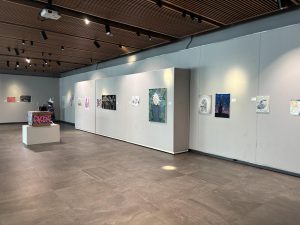 New Trier’s Brierly Gallery, located on the third floor