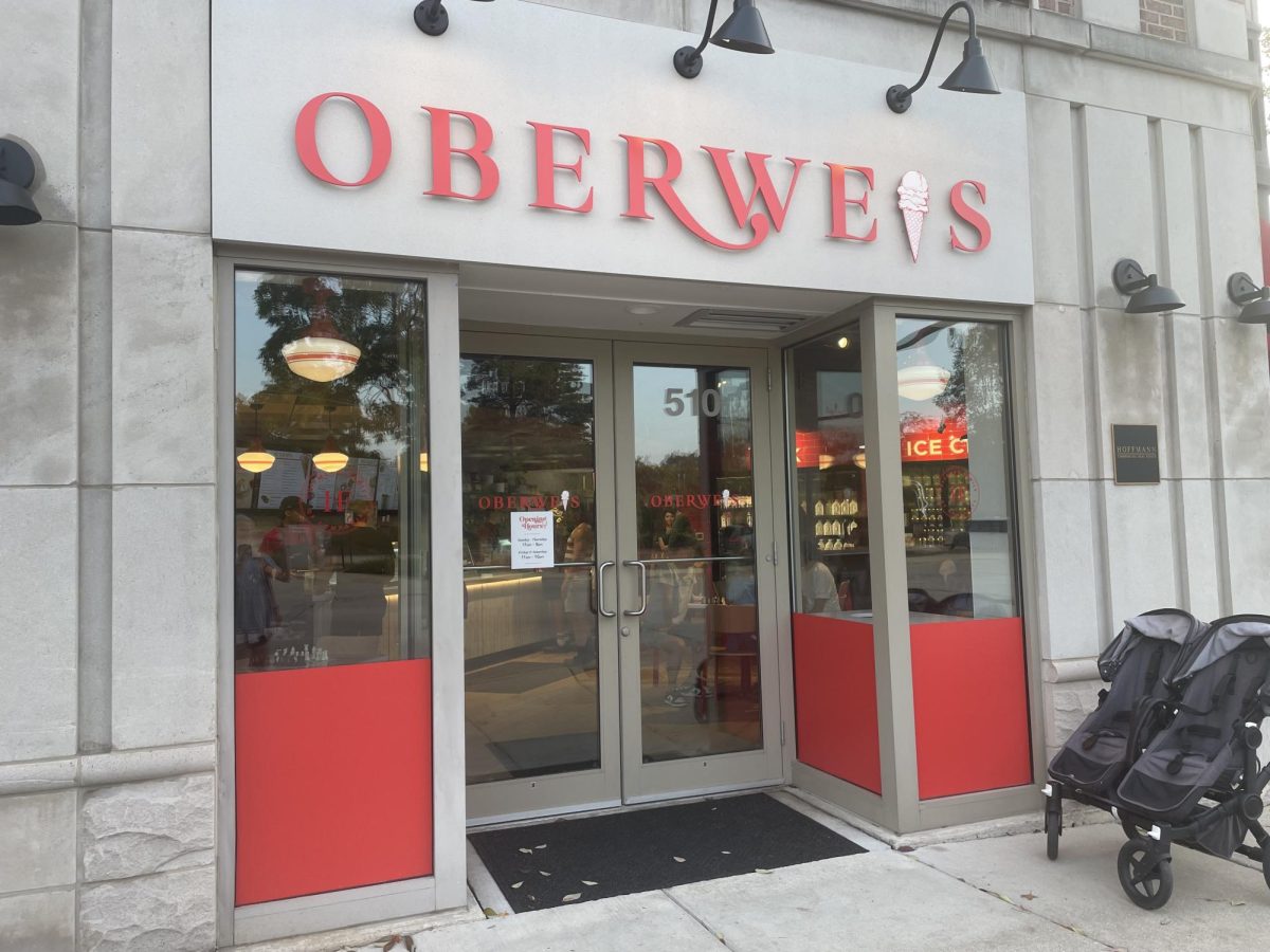 Outside Oberweis Dairy on 510 Winnetka Avenue