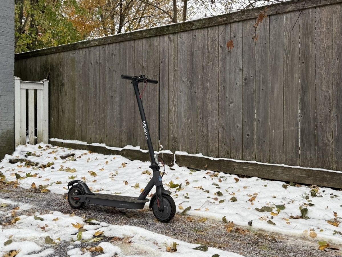 Highland Park and Winnetka limited usage of electric scooters—and every North Shore suburb should do the same