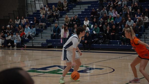 NT girls basketball mid season review